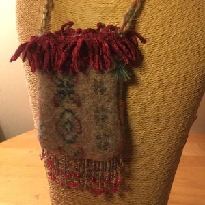 Beaded wool pouch necklace